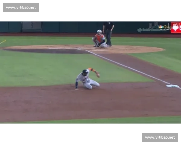 海耶斯三垒美技封杀瑞欧穆托，守备典范闪耀赛场