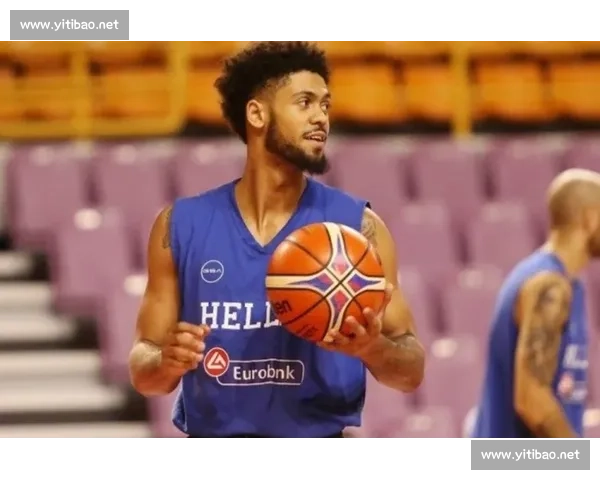 欧锦赛 - 希腊 84-79 力克以色列进 8 强 字母哥 37+10 两罚定乾坤 欧锦赛 - 希腊 84-79 力克以色列进 8 强 字母哥 37+10 两罚定乾坤